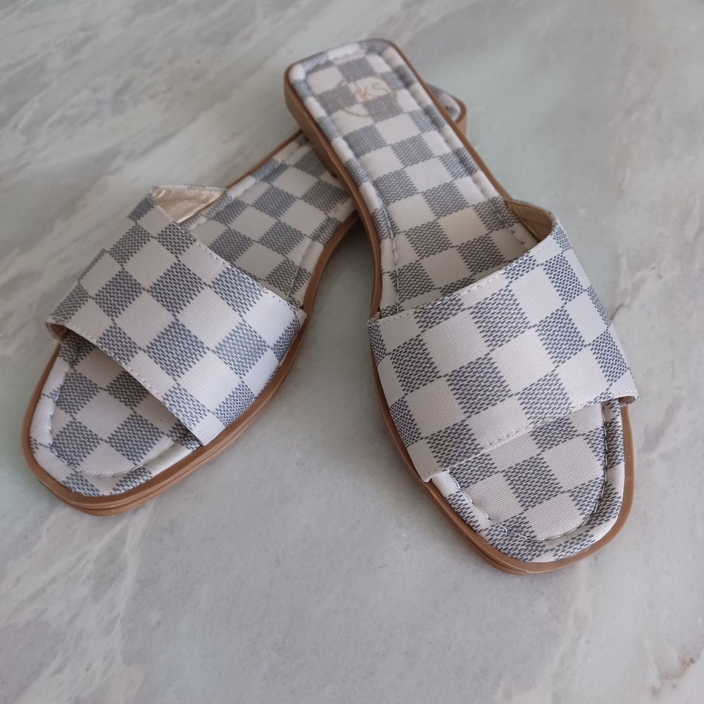 Gray White Azure Damier Check Women's Slides Size 9 NEW